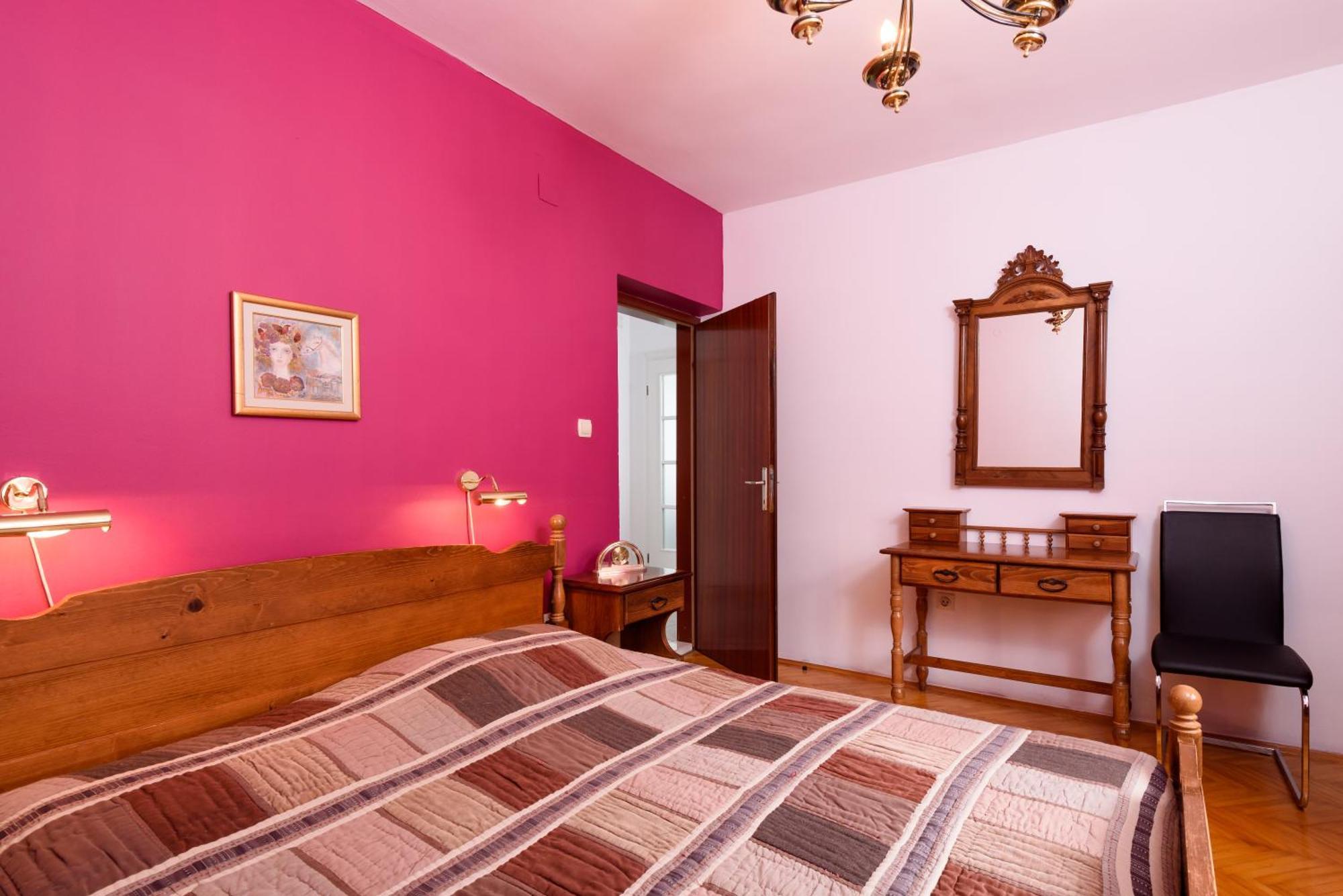 Apartments Salona Trogir Phòng bức ảnh