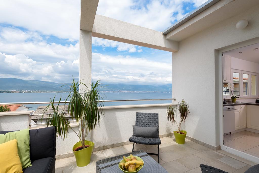 Apartments Salona Trogir Ngoại thất bức ảnh