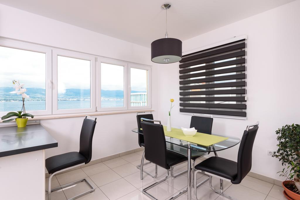 Apartments Salona Trogir Ngoại thất bức ảnh